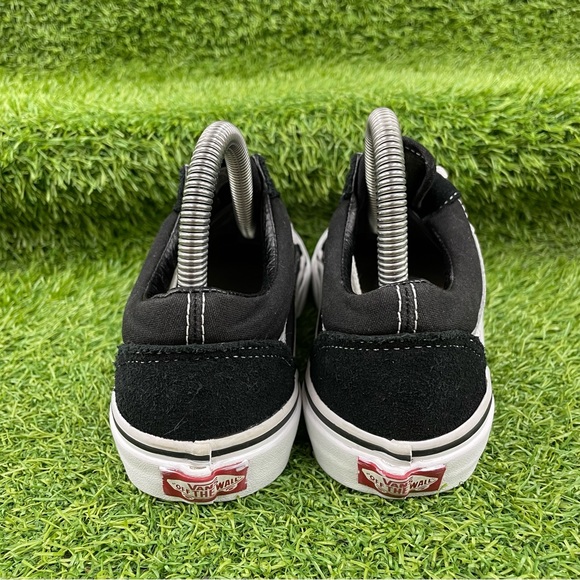 Vans Old Skool Black White Trainers 
Size UK 4
751505 - Picture 4 of 8